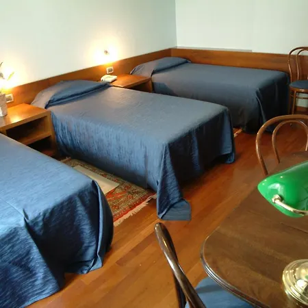 Hotel Ghironi 3*