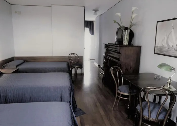 Ghironi 3* La Spezia